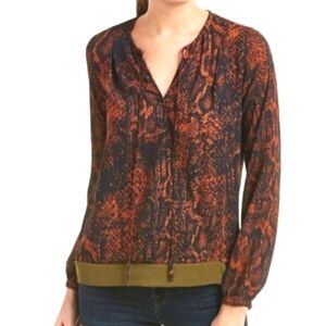 Cabi blouse crossover front snakeskin pattern 101